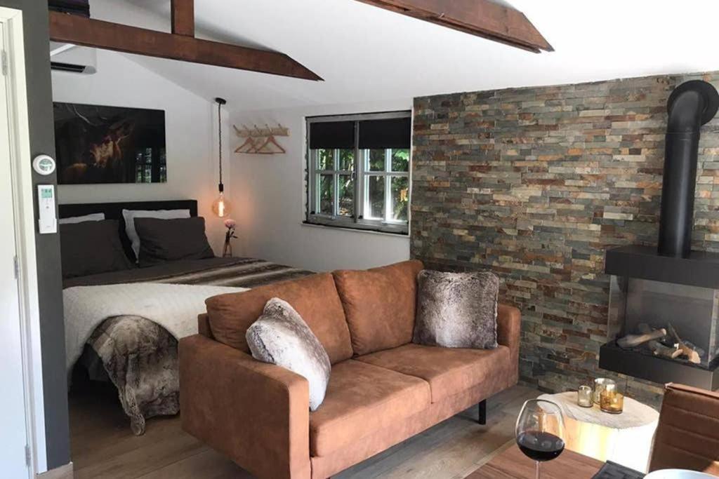 5 Sterren Guesthouse De Drentse Droom, op unieke locatie! Echten  Buitenkant foto